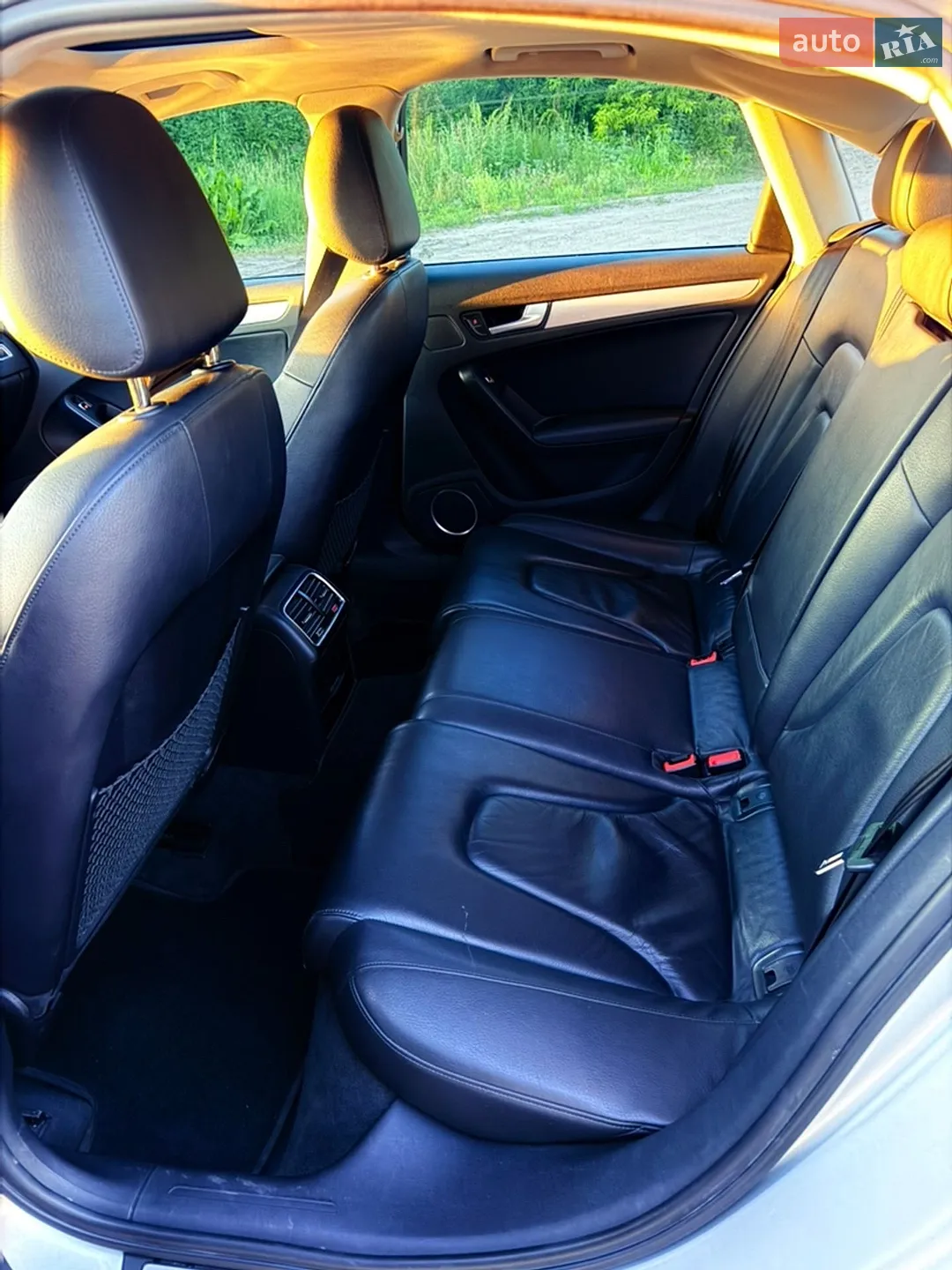 2012 Audi A4 - мініатюра 13