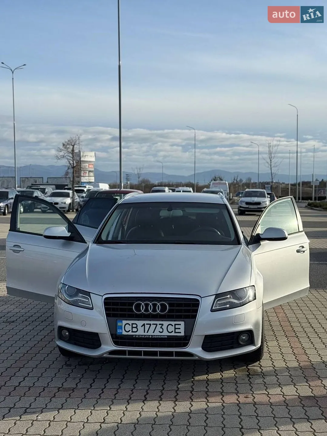 2010 Audi A4 - мініатюра 5