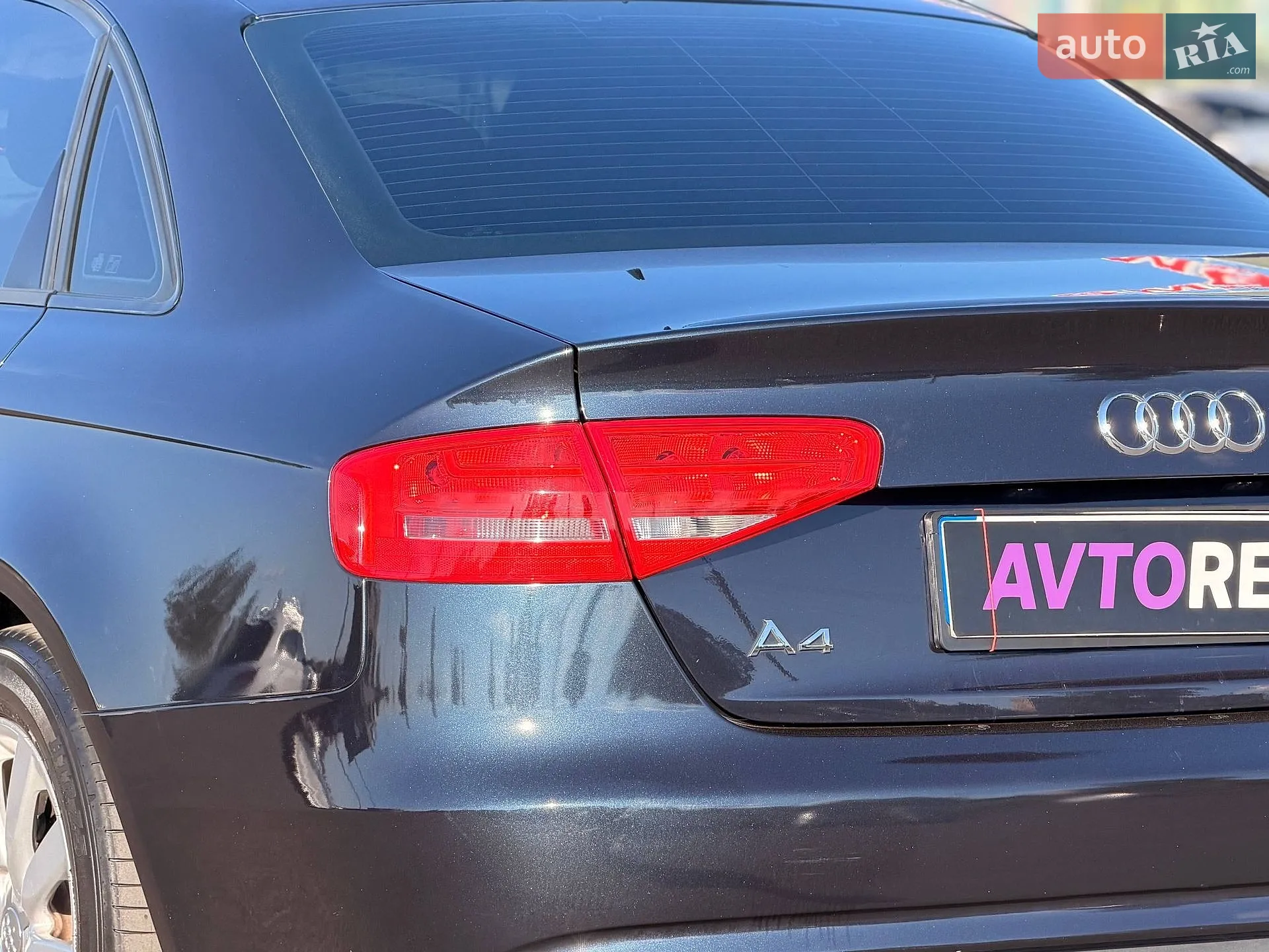 2012 Audi A4 - мініатюра 25