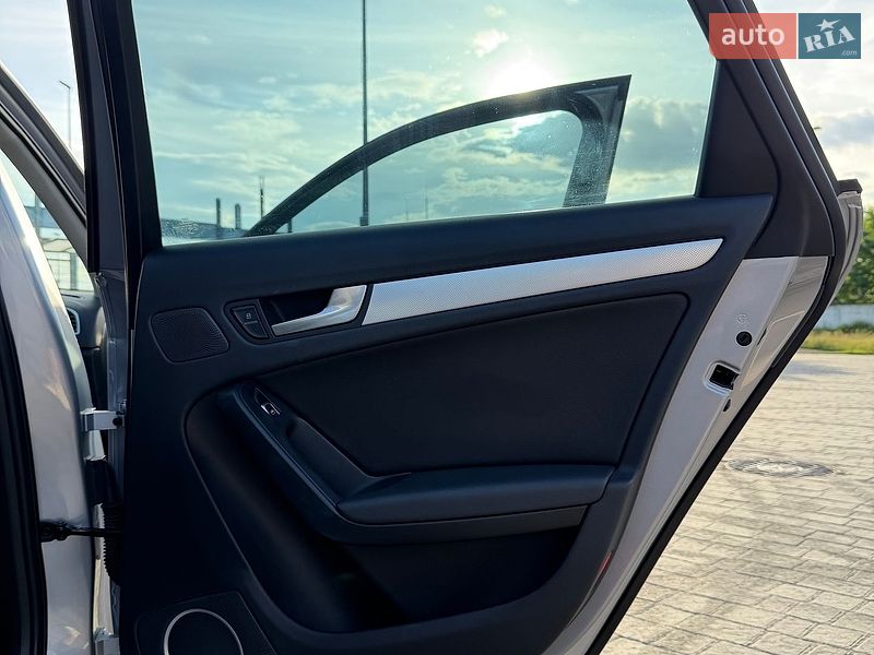 Седан Audi A4 2015 в Львове фото 15 Седан Audi A4 2015 в Львове