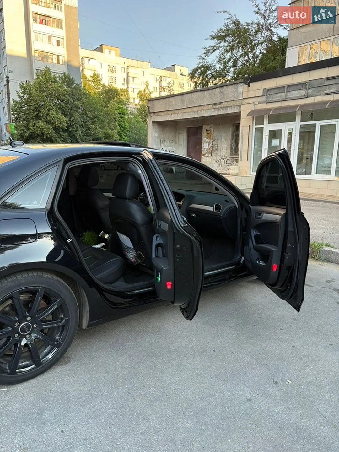 2011 Audi A4 - мініатюра 5