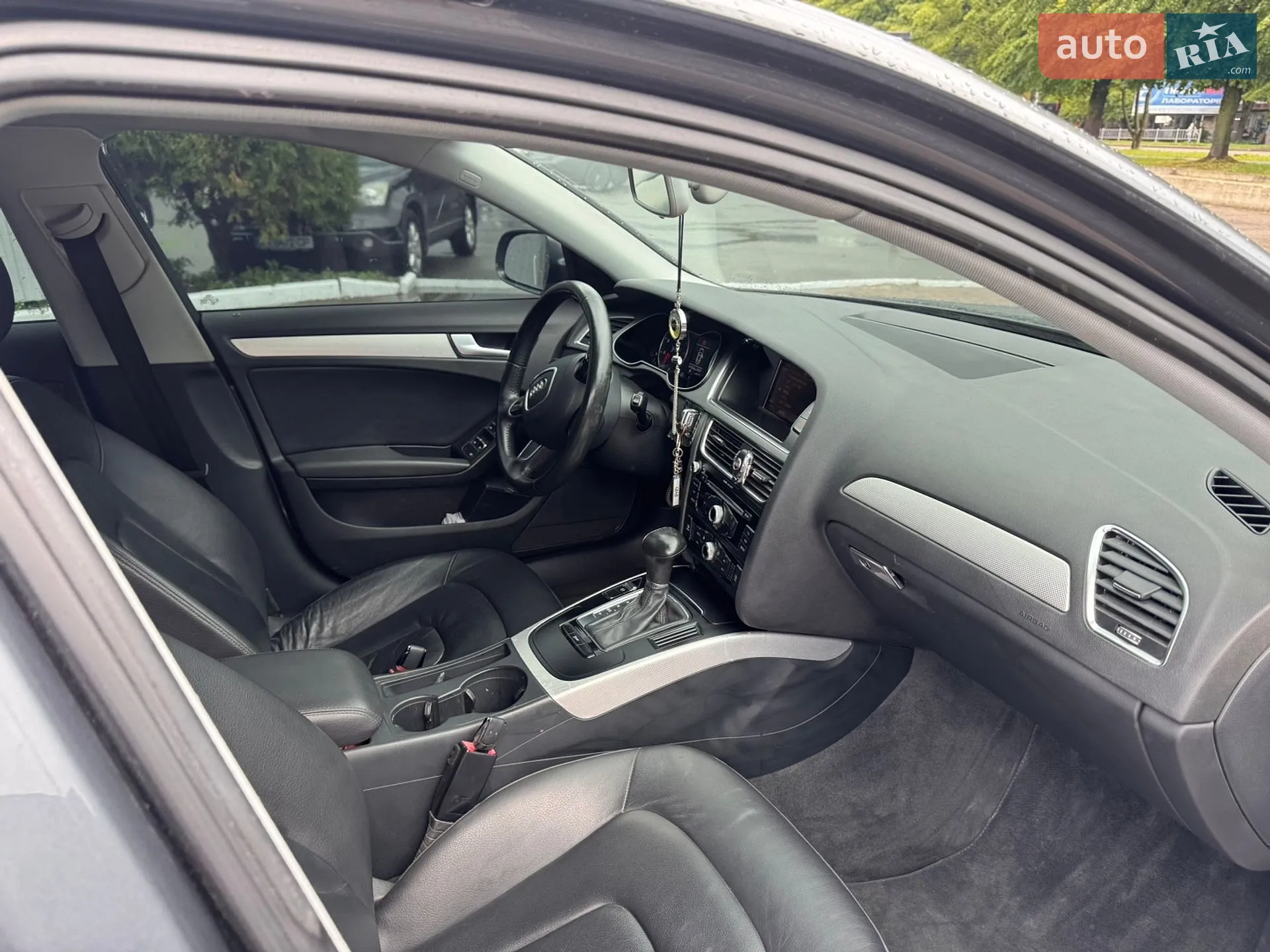 2012 Audi A4 - мініатюра 13