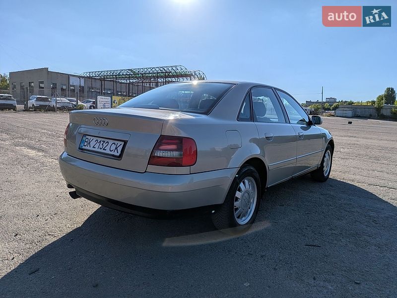 Седан Audi A4 2000 в Рівному фото 2 Седан Audi A4 2000 в Рівному