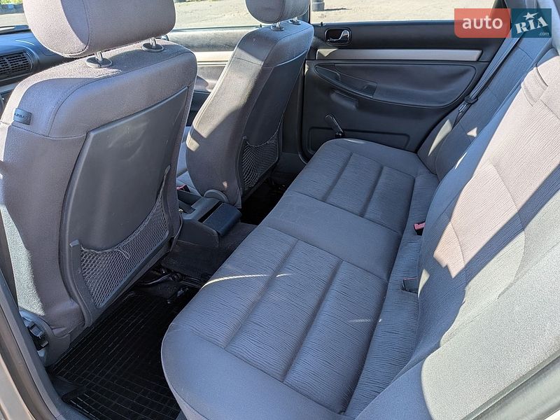 Седан Audi A4 2000 в Рівному фото 13 Седан Audi A4 2000 в Рівному