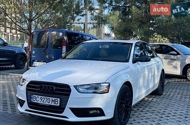 Седан Audi A4 2013 в Львове