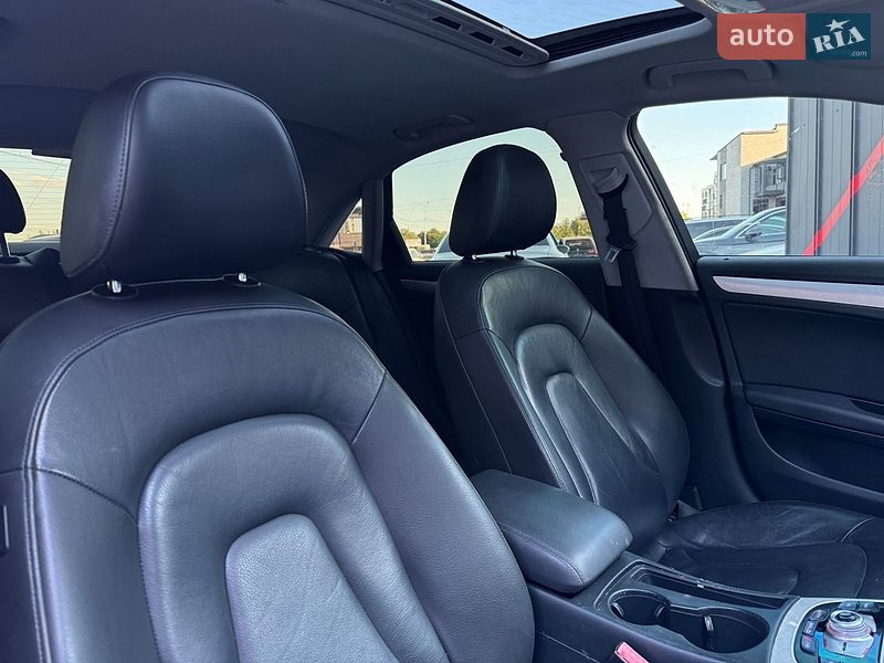 Седан Audi A4 2015 в Луцьку