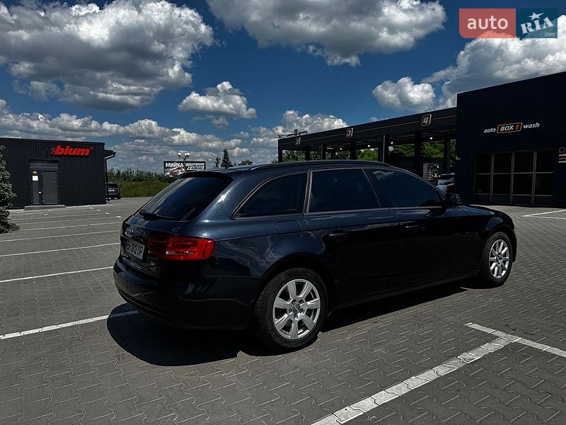 Універсал Audi A4 2013 в Вінниці