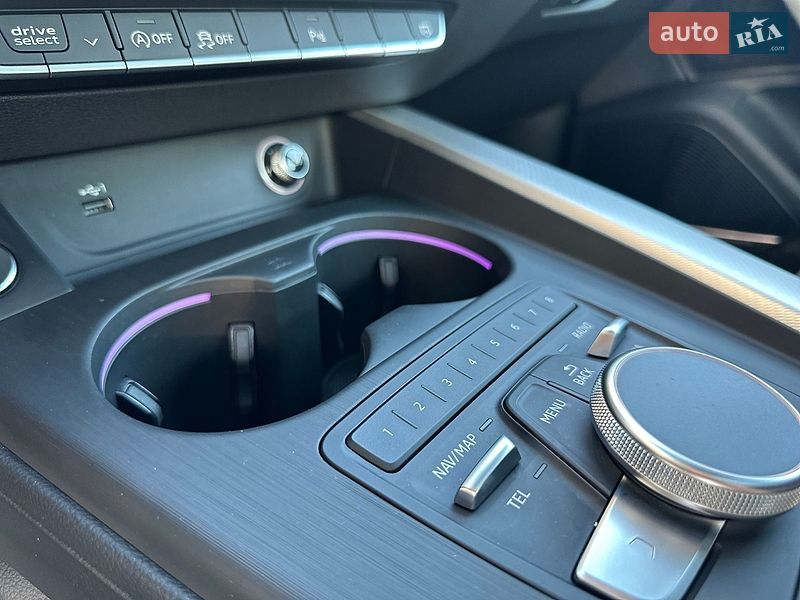 Седан Audi A4 2017 в Шептицькому
