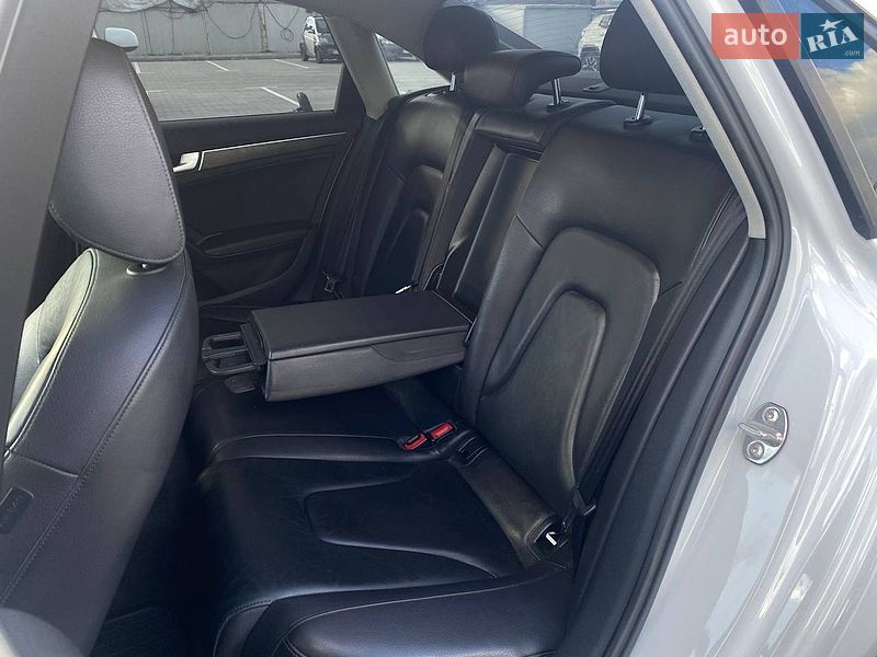 Седан Audi A4 2015 в Киеве фото 34 Седан Audi A4 2015 в Киеве