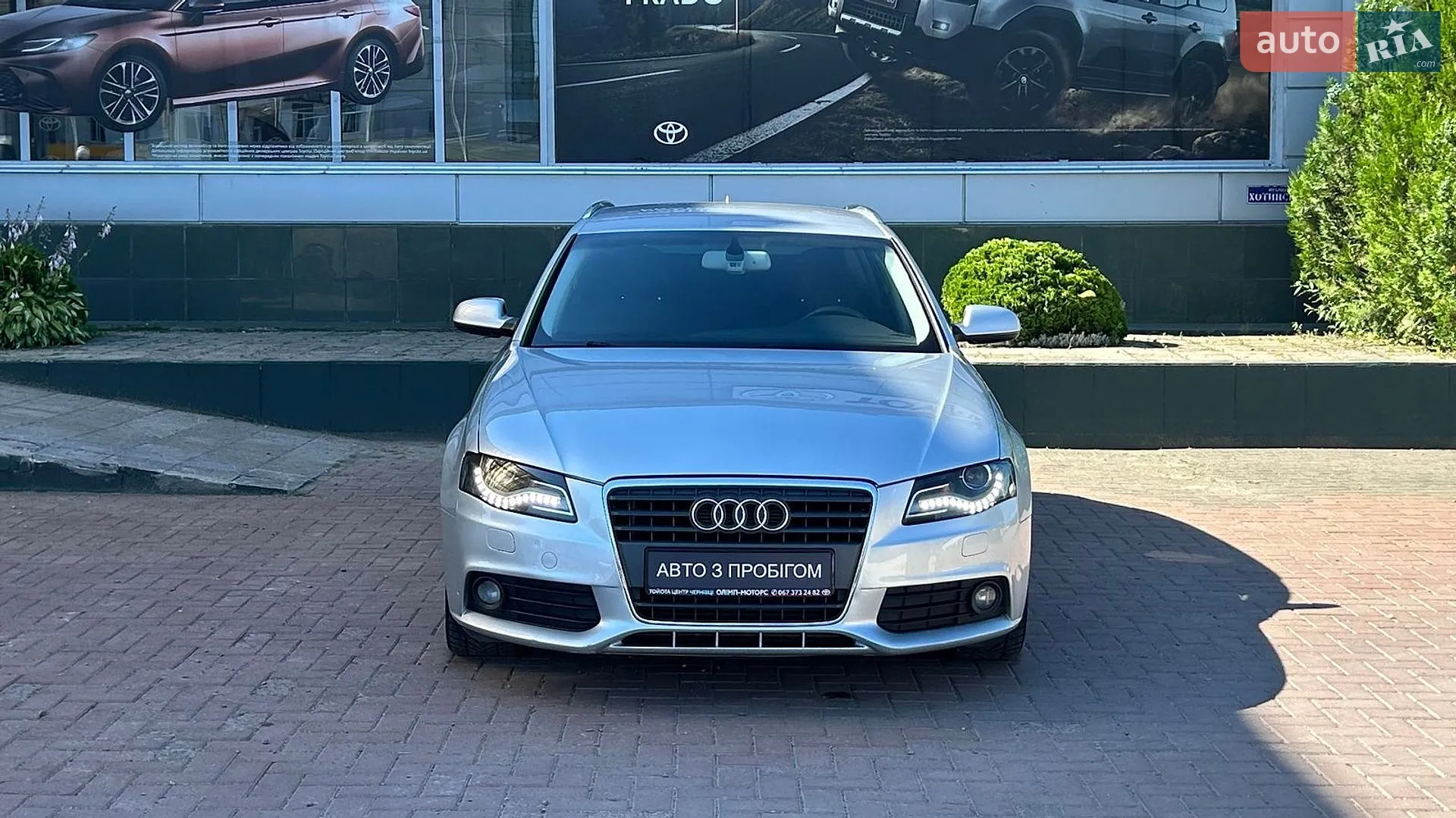 2010 Audi A4 - мініатюра 2