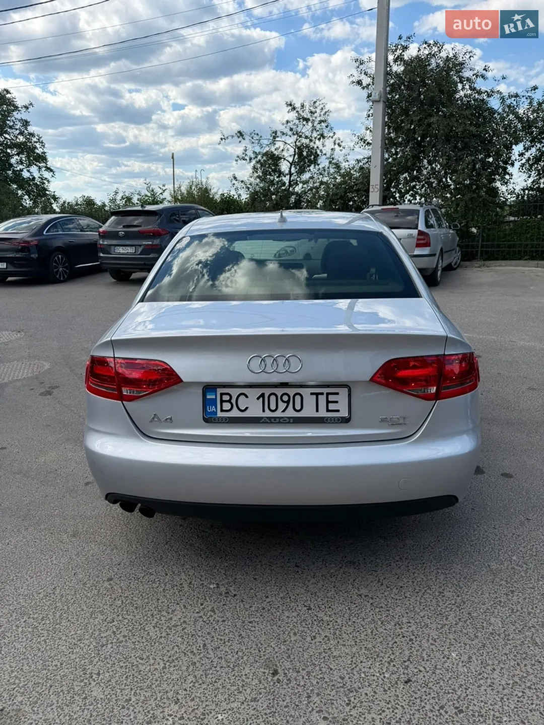 2010 Audi A4 - мініатюра 10