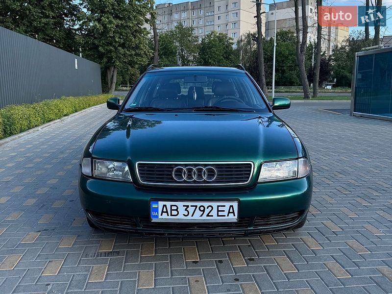 Универсал Audi A4 1998 в Виннице