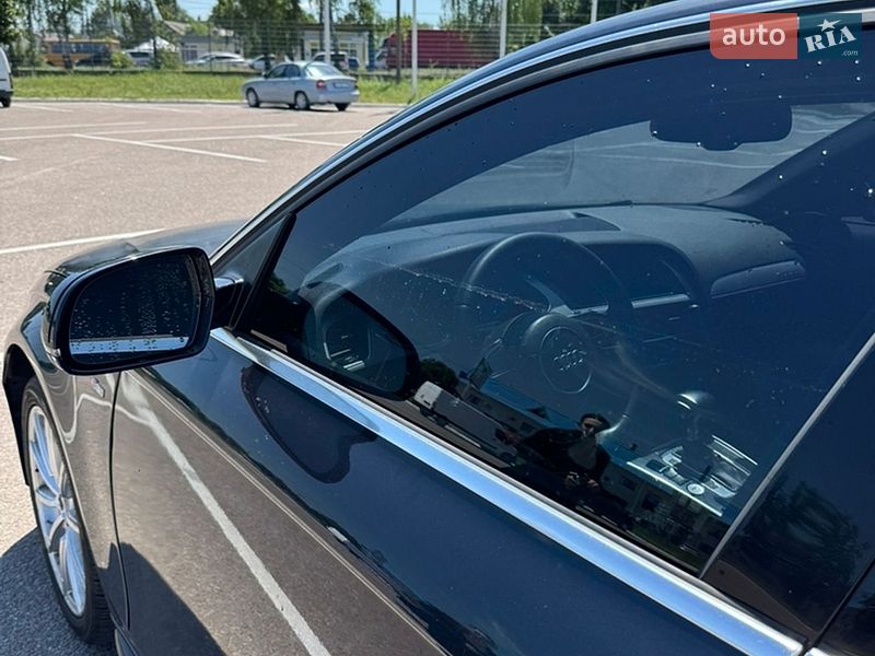 Седан Audi A4 2015 в Житомирі