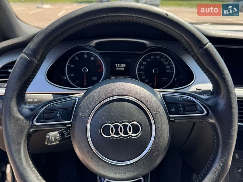 Седан Audi A4 2015 в Житомирі