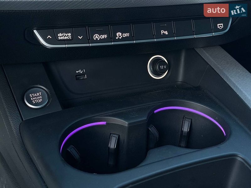 Седан Audi A4 2020 в Харькове