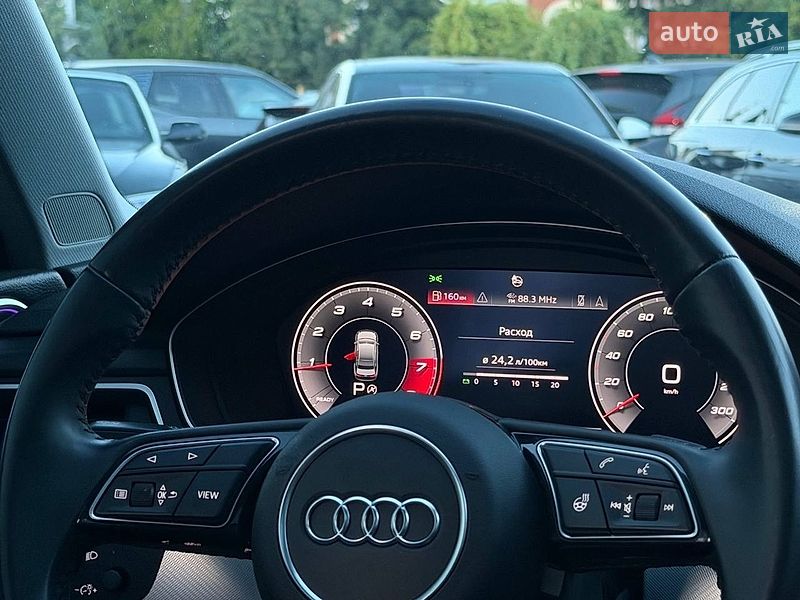 Седан Audi A4 2020 в Харькове