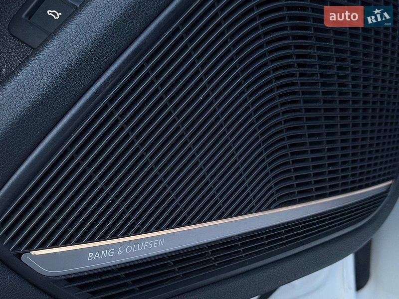 Седан Audi A4 2020 в Харькове