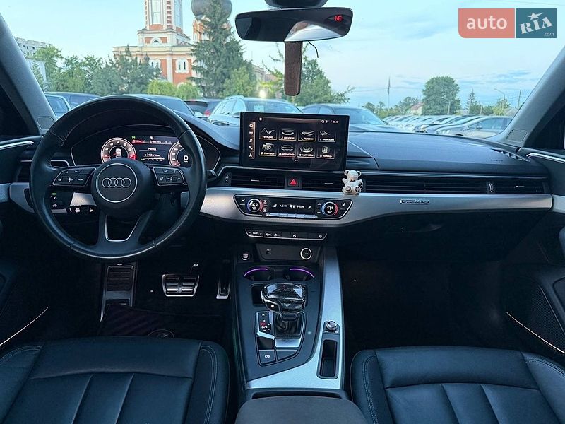 Седан Audi A4 2020 в Харькове