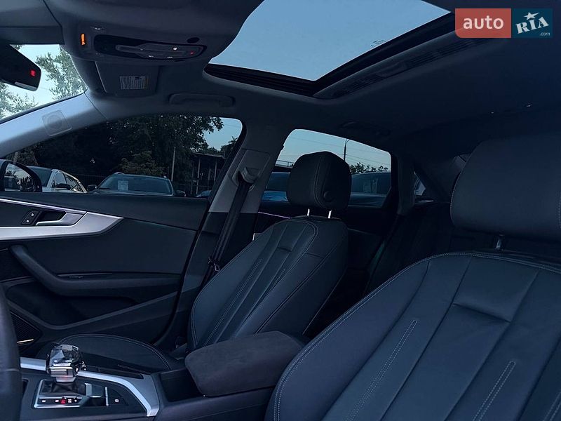 Седан Audi A4 2020 в Харькове