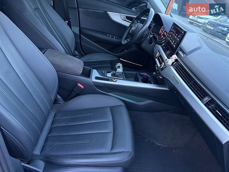 Седан Audi A4 2020 в Харькове