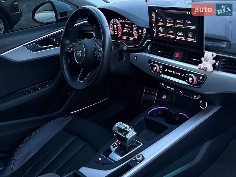 Седан Audi A4 2020 в Харькове