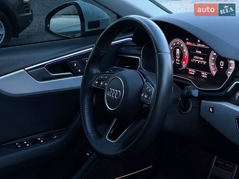 Седан Audi A4 2020 в Харькове