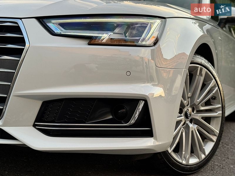Седан Audi A4 2017 в Києві