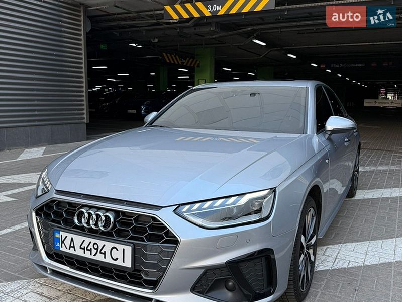 Audi A4 2021