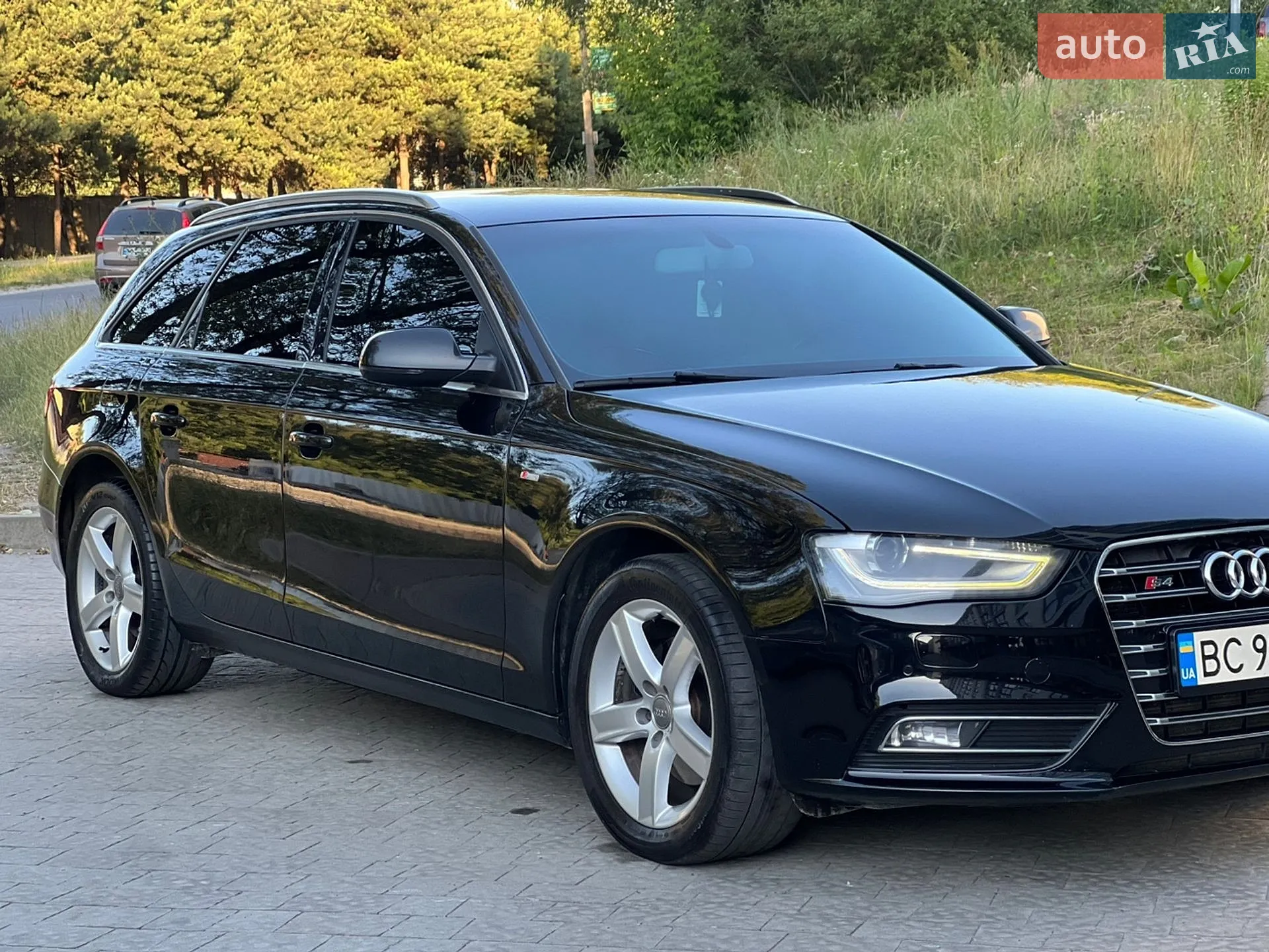 2012 Audi A4 - мініатюра 19