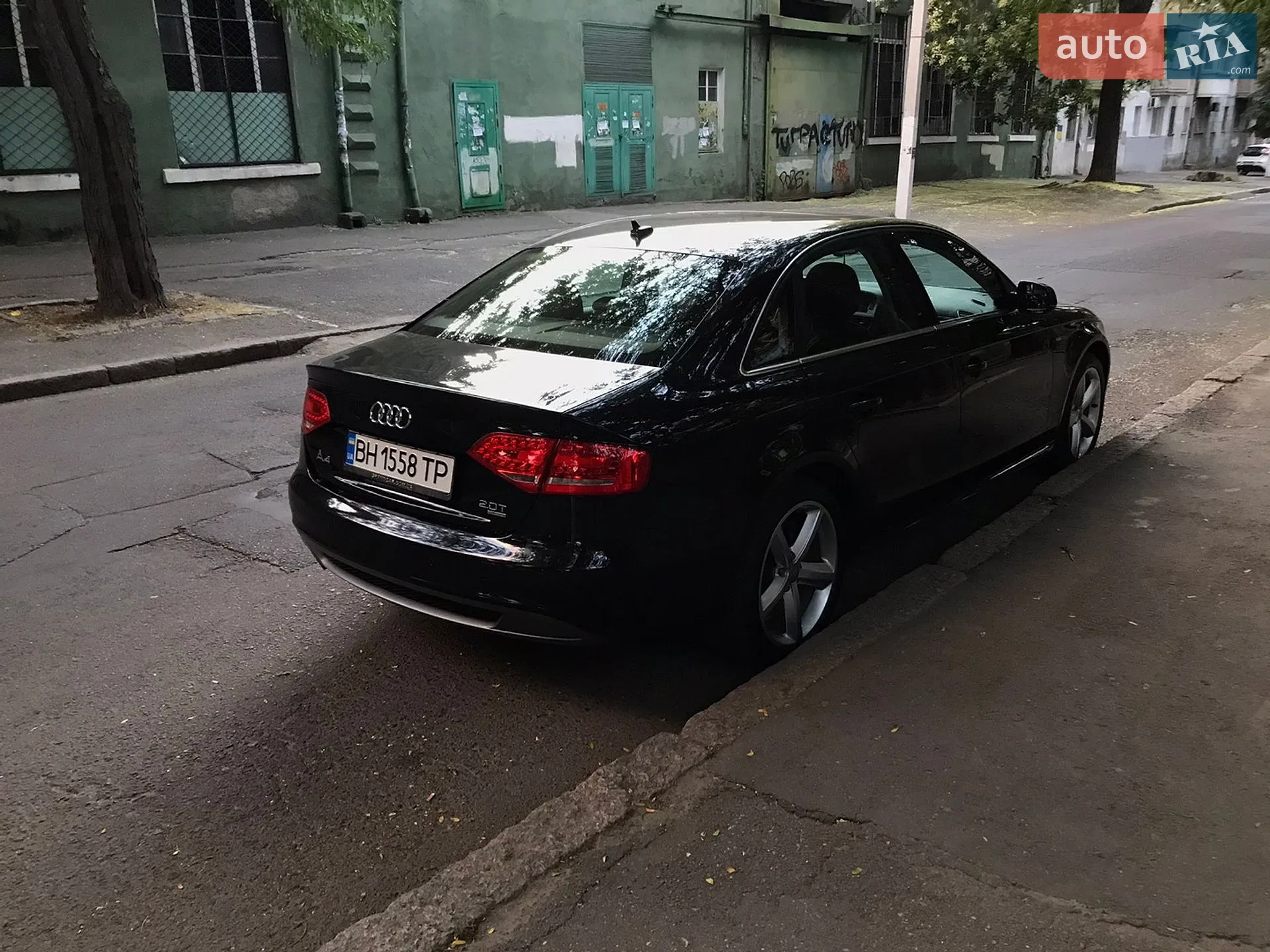 2011 Audi A4 - мініатюра 12