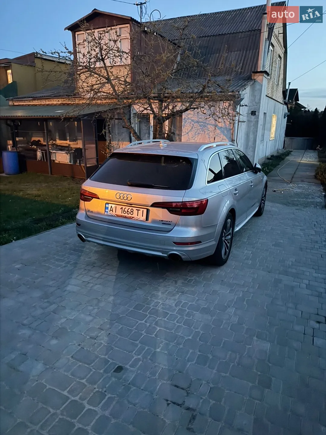 2017 Audi A4 - мініатюра 3