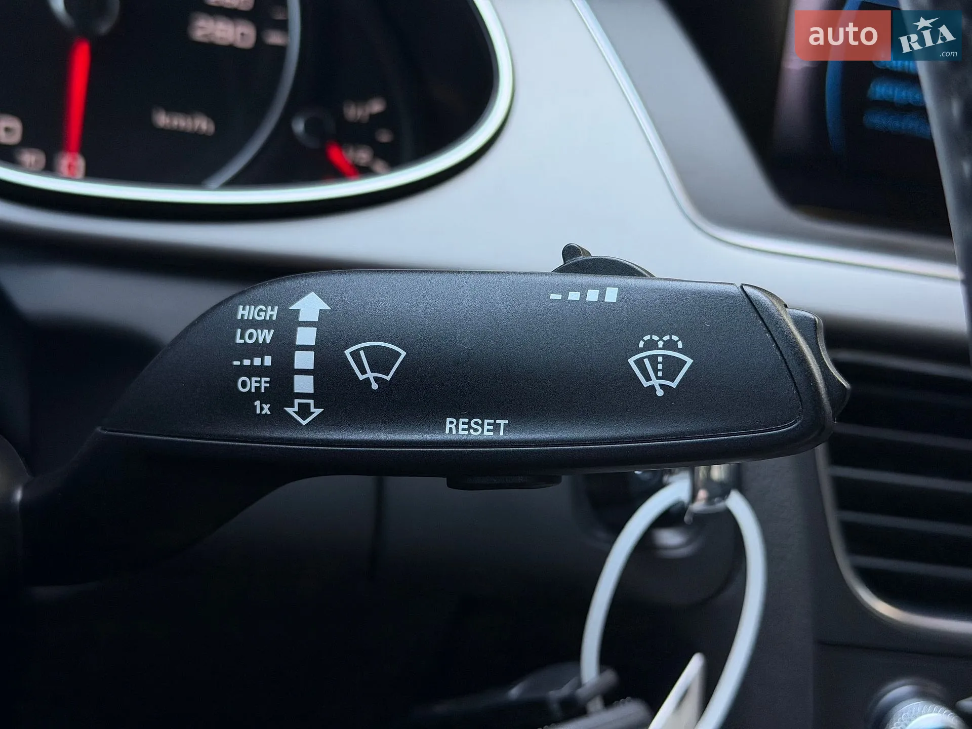 2013 Audi A4 - мініатюра 45