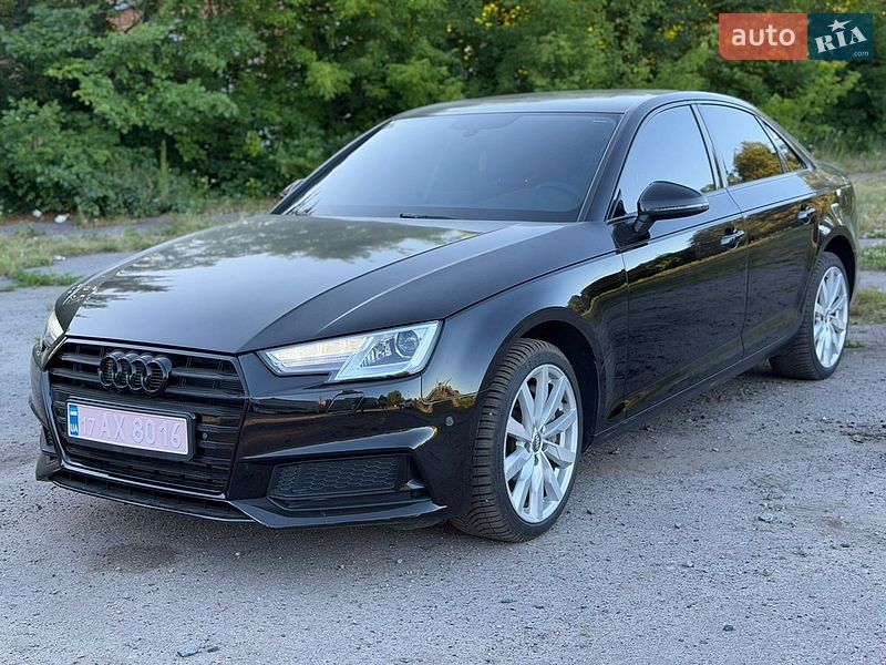 Седан Audi A4 2019 в Лубнах