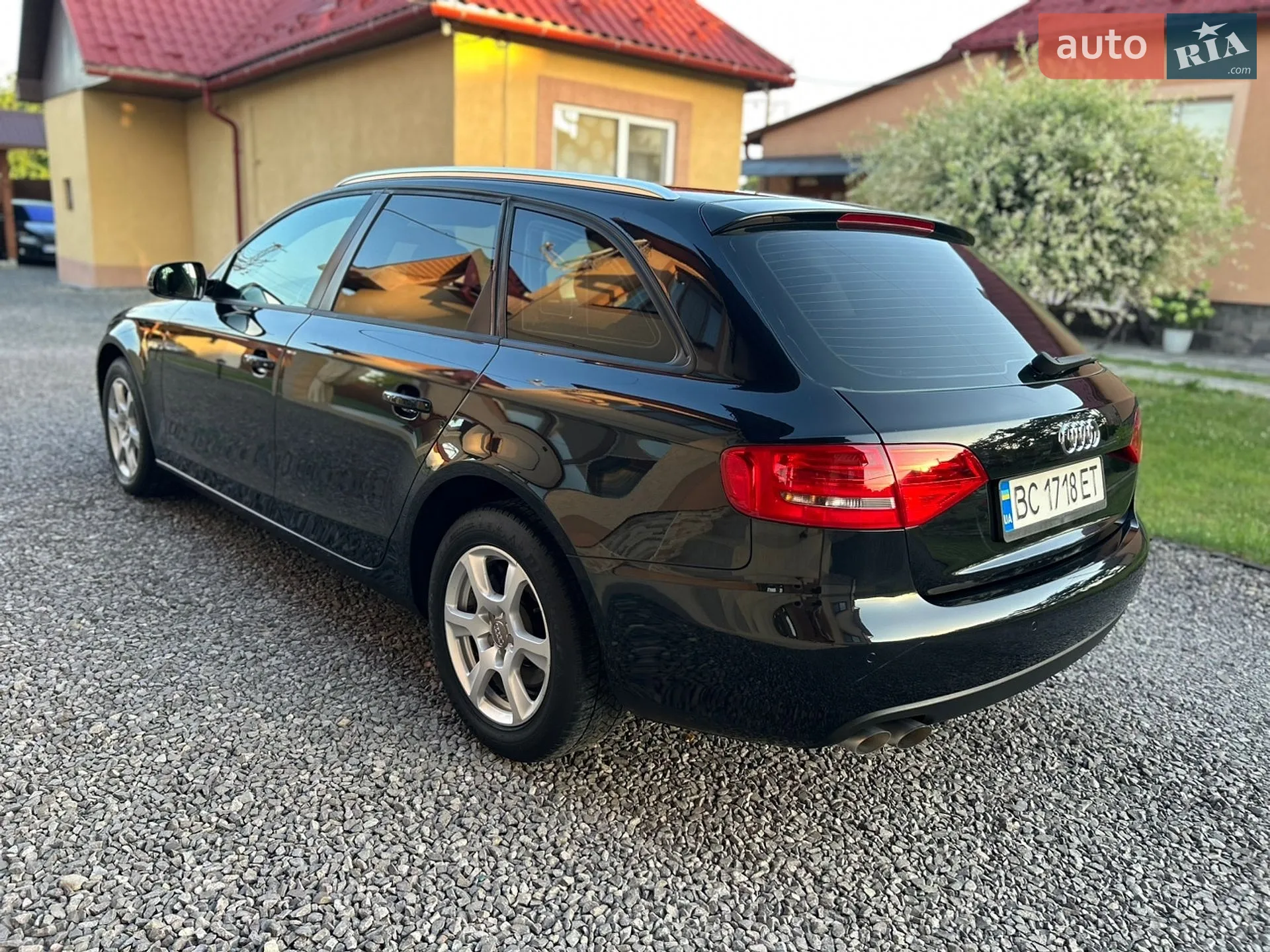 2011 Audi A4 - мініатюра 10