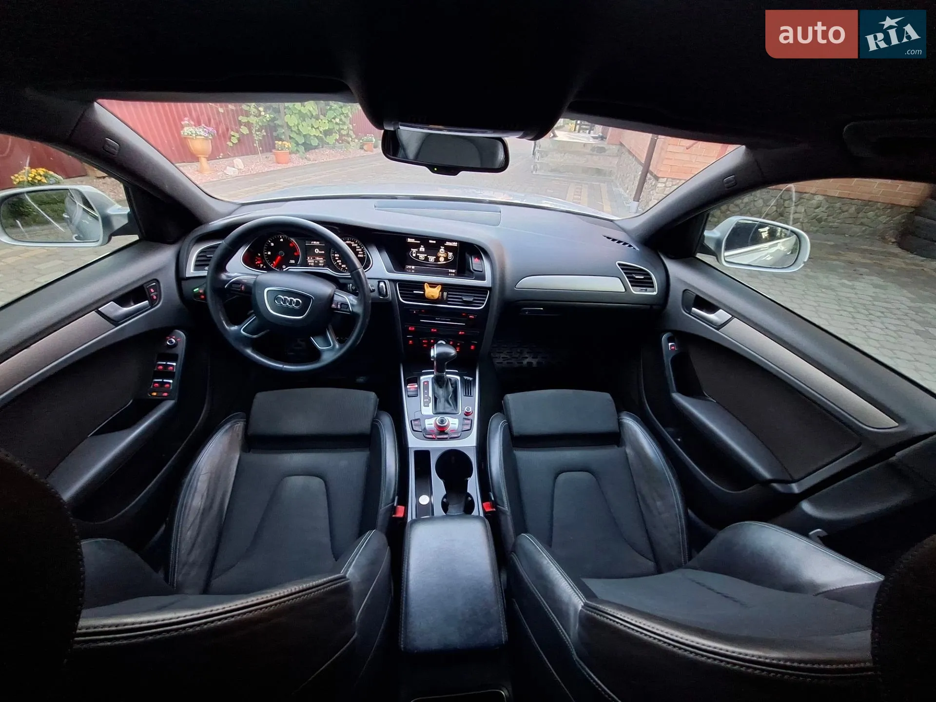 2013 Audi A4 - мініатюра 23