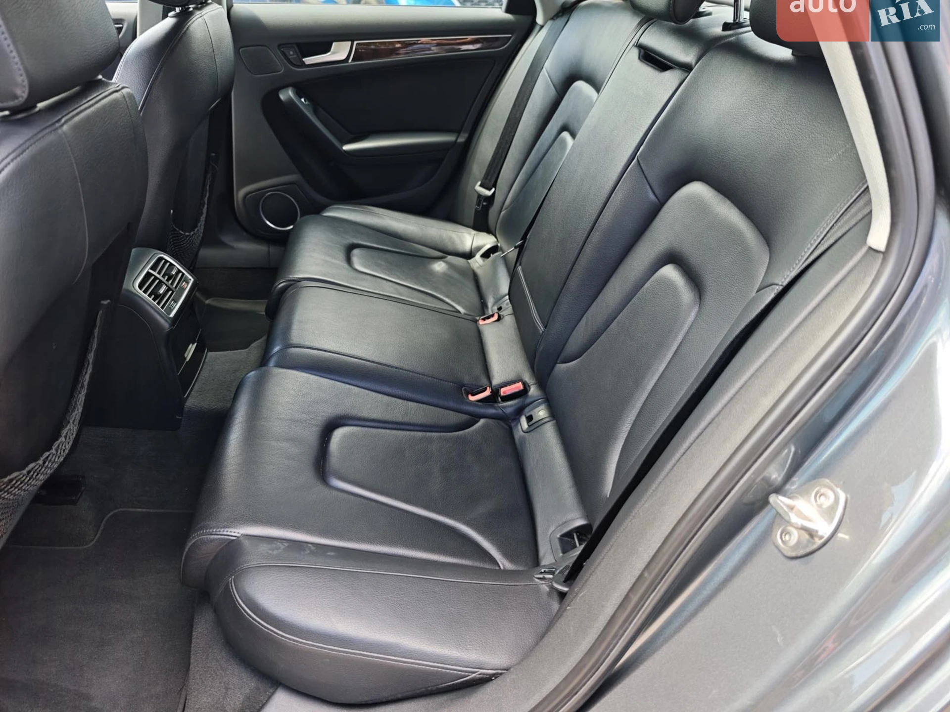 2013 Audi A4 - мініатюра 14