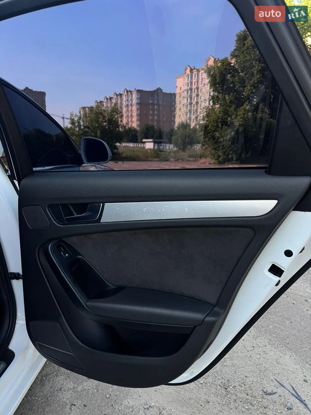 Audi A4 2008 VIN WAUZZZ8K59A120842 фото оголошення 17 з 34