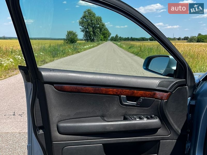 Седан Audi A4 2006 в Киеве