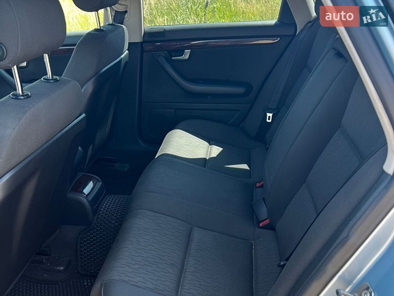 Седан Audi A4 2006 в Киеве