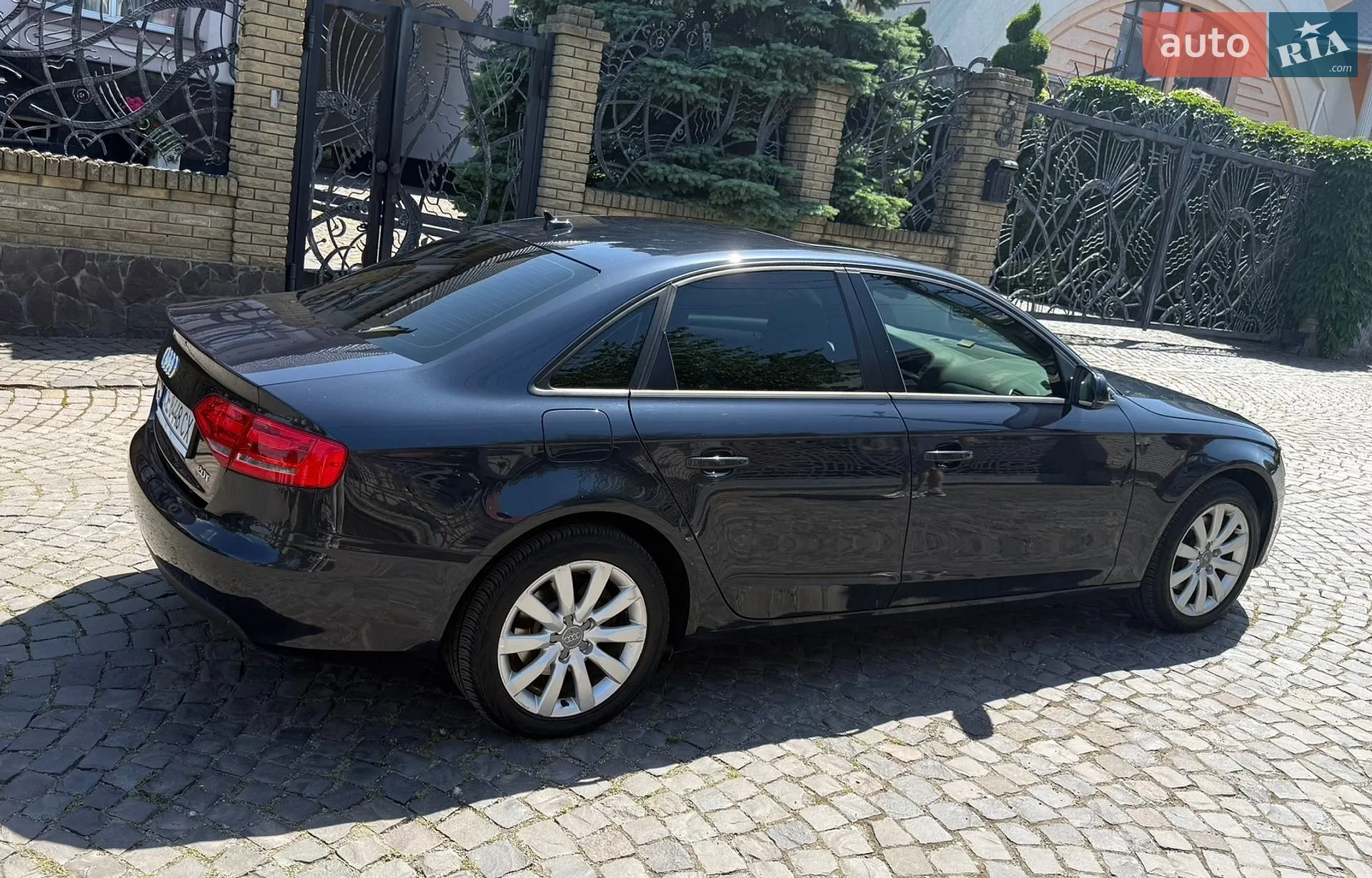 2011 Audi A4 - мініатюра 3