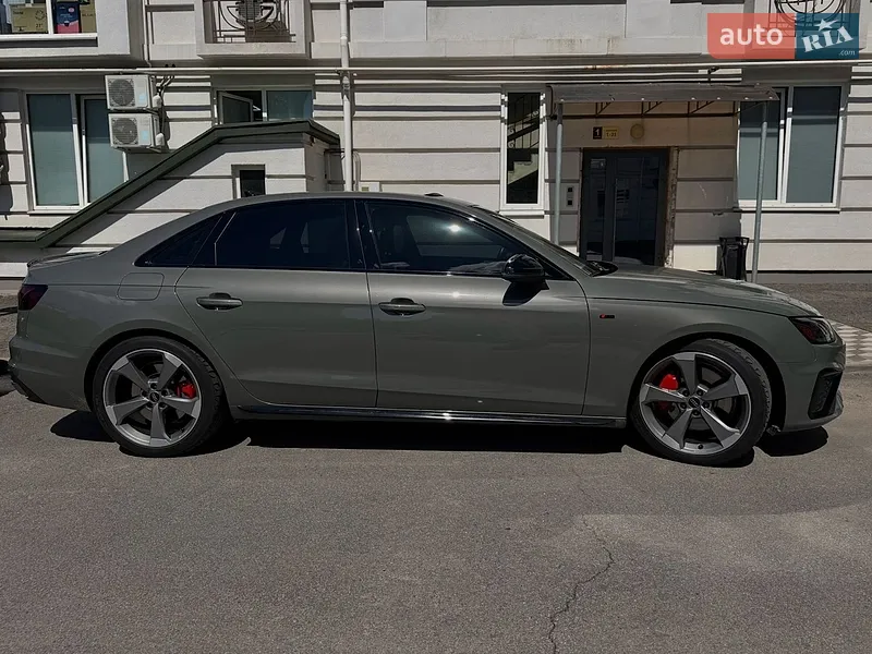 Audi A4 2023 VIN WAUEAAF48PA055591 фото оголошення 4 з 67