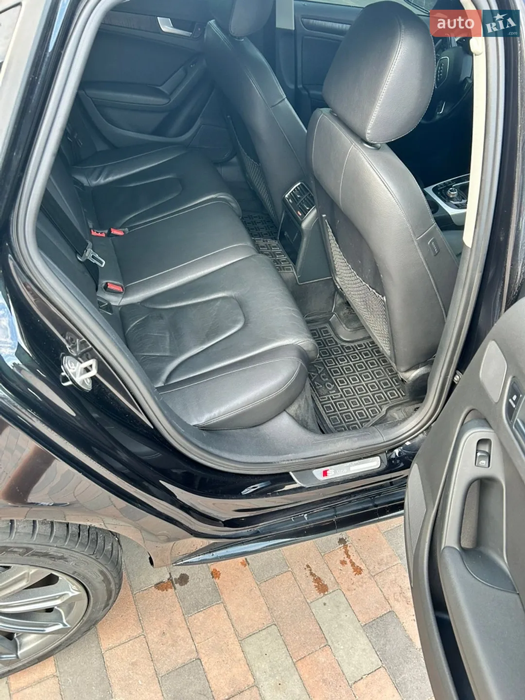 2011 Audi A4 - мініатюра 6
