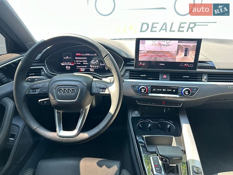 Седан Audi A4 2024 в Киеве