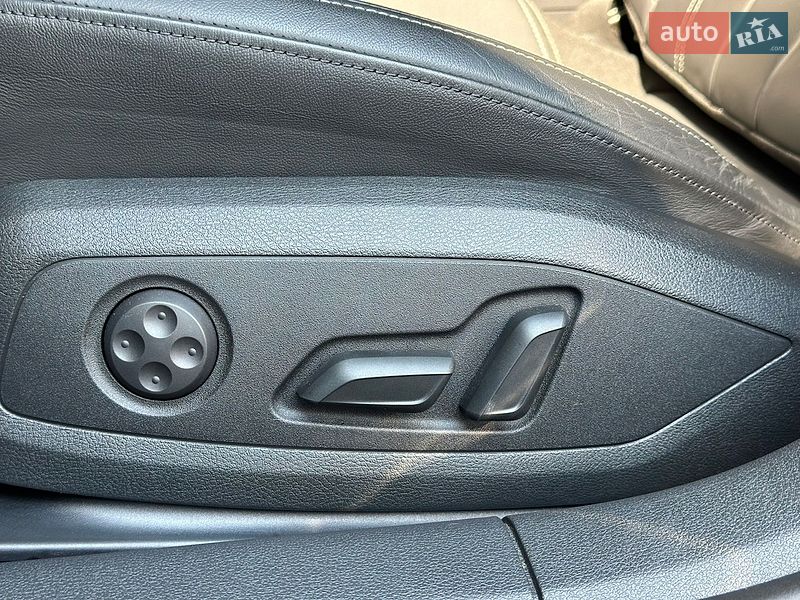 Седан Audi A4 2024 в Киеве