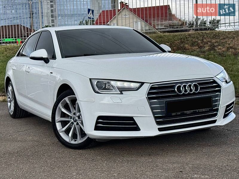 Седан Audi A4 2015 в Києві