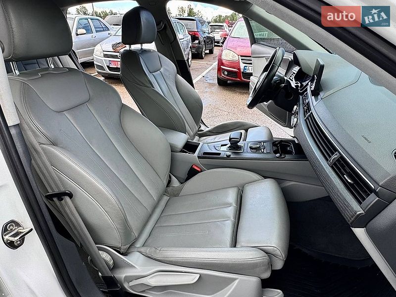 Седан Audi A4 2015 в Києві