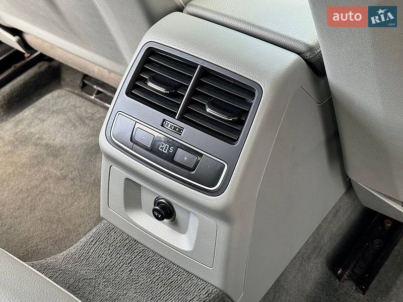 Седан Audi A4 2015 в Києві