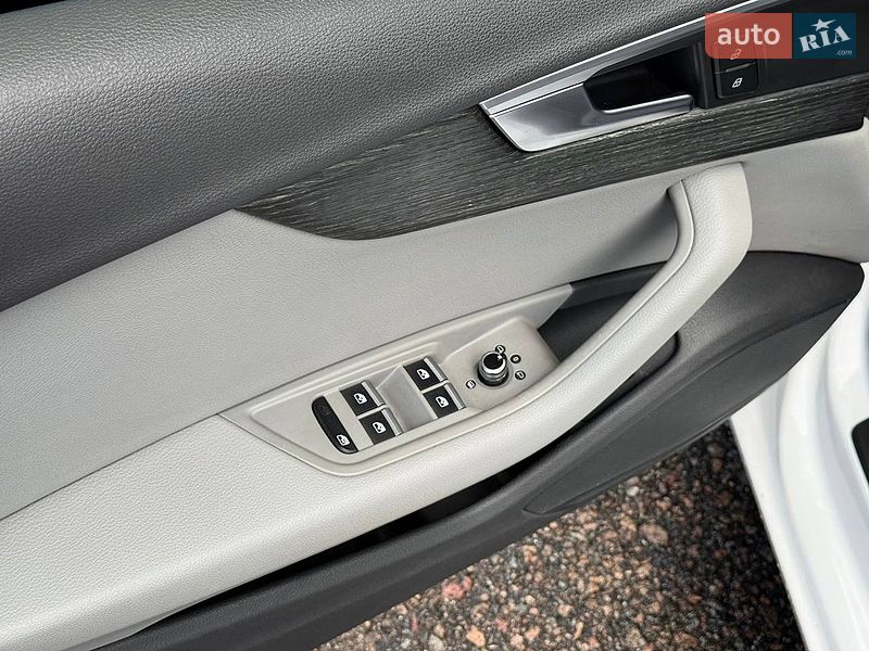 Седан Audi A4 2015 в Києві