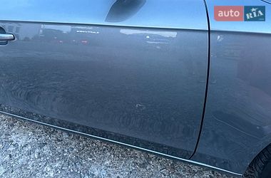 Седан Audi A4 2014 в Львові
