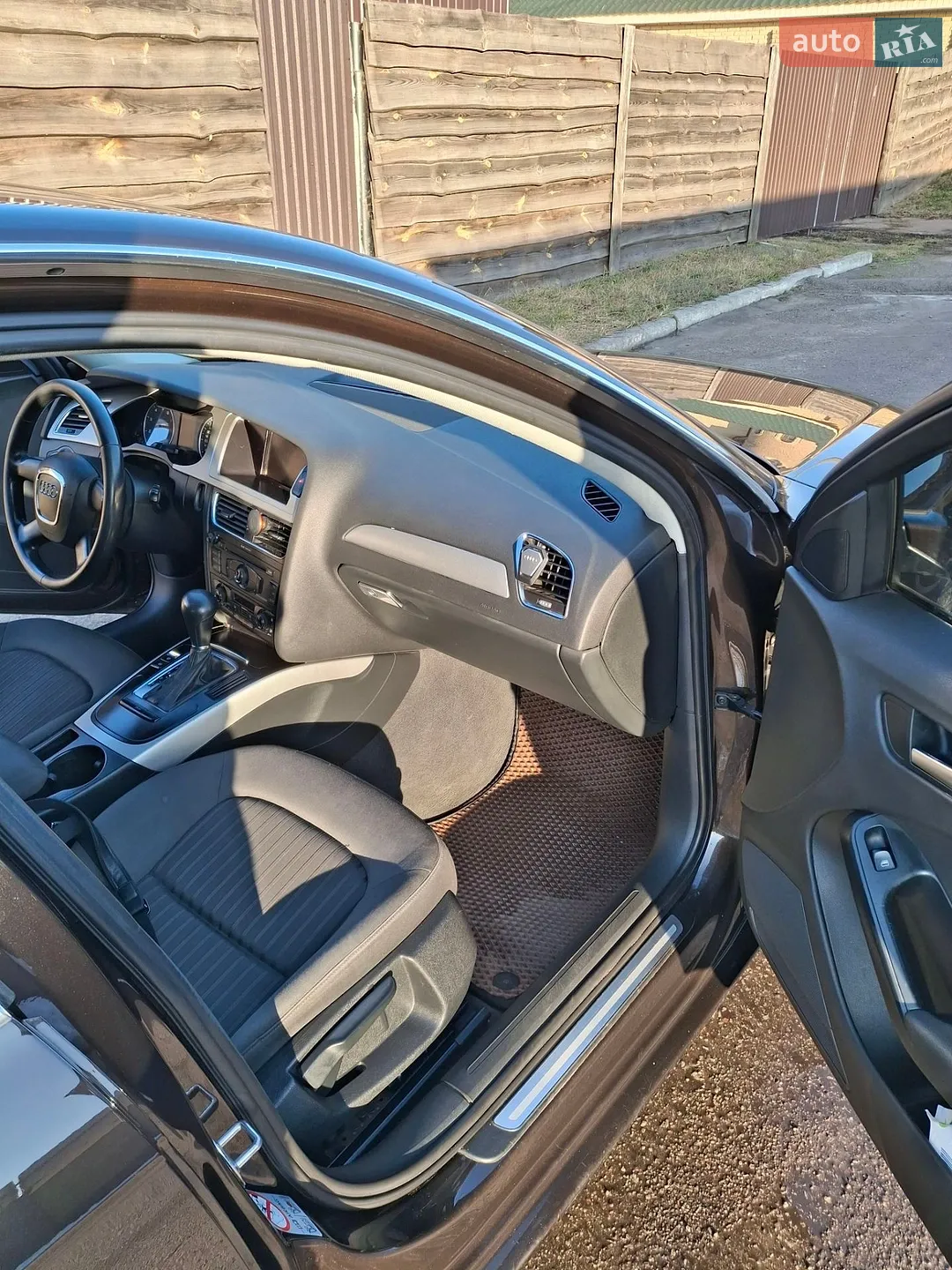 2011 Audi A4 - мініатюра 8